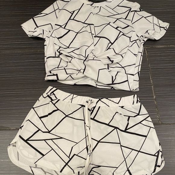 Doesnt fit. - Picture 2 of 2